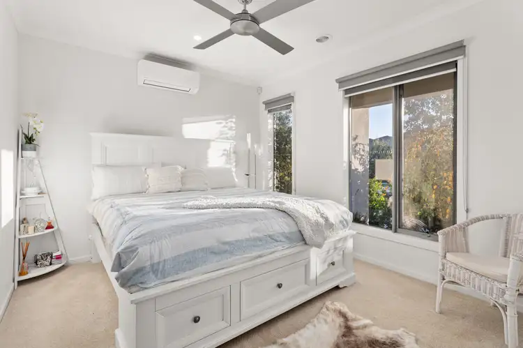 Second view of Homely house listing, 4 Redjim Way, Clyde VIC 3978