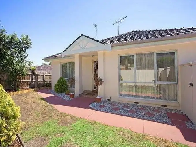Main view of Homely unit listing, 1/73 Manningham Road, Bulleen VIC 3105