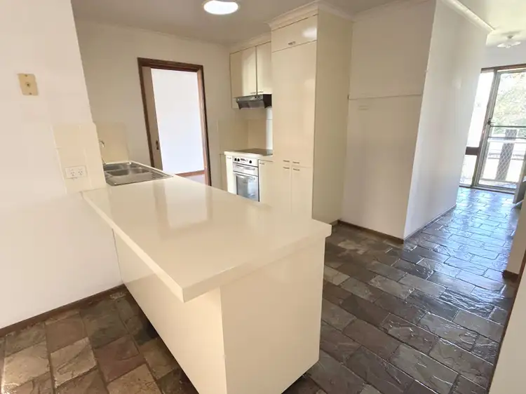 Fifth view of Homely house listing, 4 Arnott Street, Cranbourne North VIC 3977