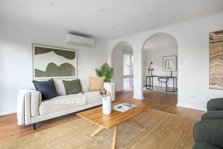 Second view of Homely house listing, 5 Keswick Rise, Eltham VIC 3095