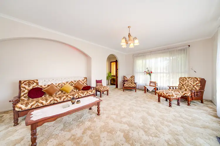 Second view of Homely house listing, 10 Monbulk Court, Cheltenham VIC 3192
