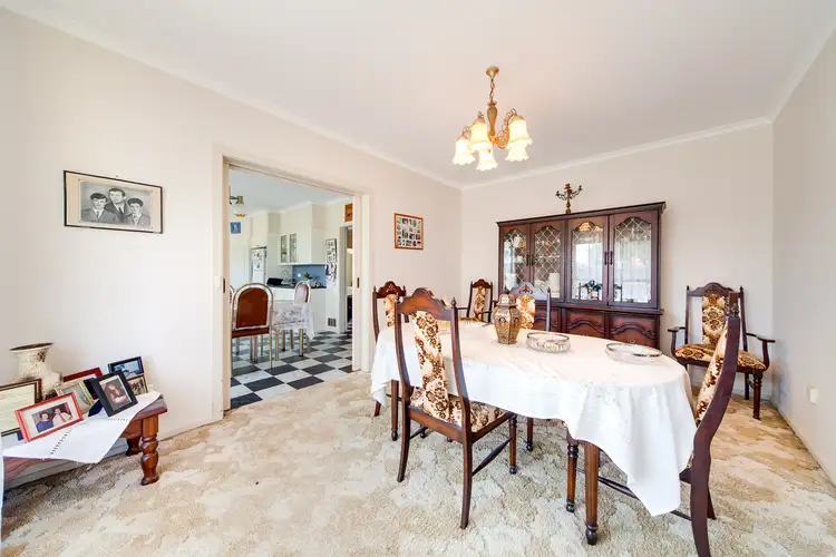 Fifth view of Homely house listing, 10 Monbulk Court, Cheltenham VIC 3192