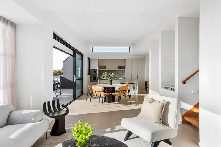 202/24 Grenville Street, Hampton VIC 3188