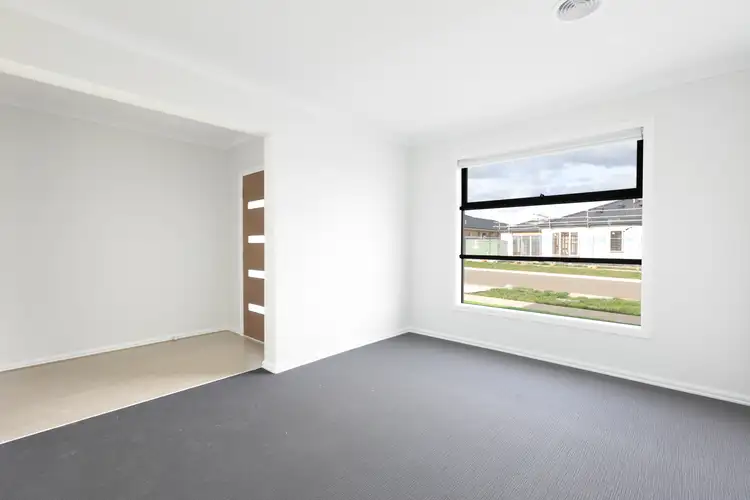 Fourth view of Homely house listing, 37 Mullingar Drive, Alfredton VIC 3350