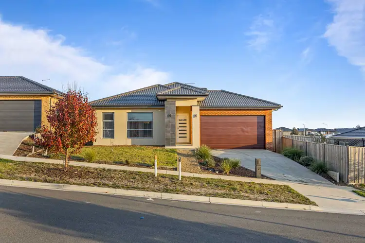6 Plymouth Way, Smythes Creek VIC 3351