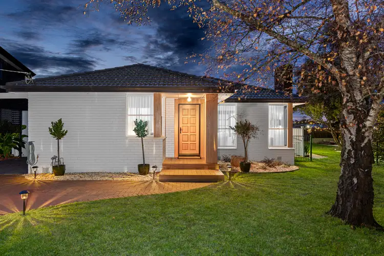 1 Glendale Court, Lake Wendouree VIC 3350