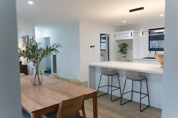 Fifth view of Homely house listing, 1 Glendale Court, Lake Wendouree VIC 3350