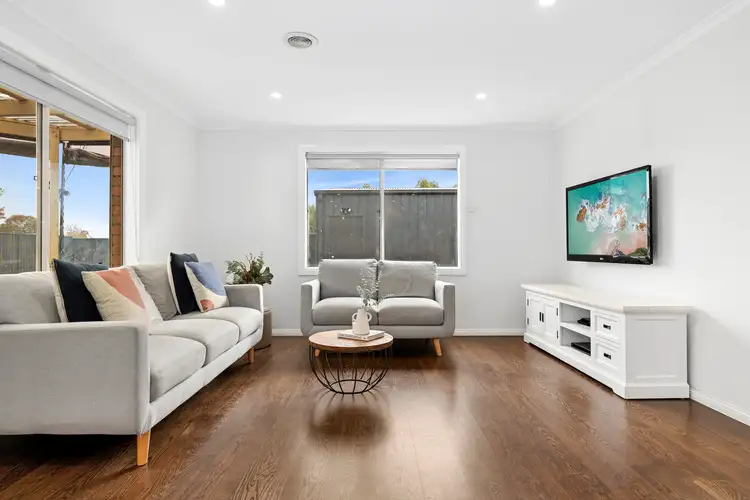 Sixth view of Homely house listing, 2 Moama Place, Rowville VIC 3178