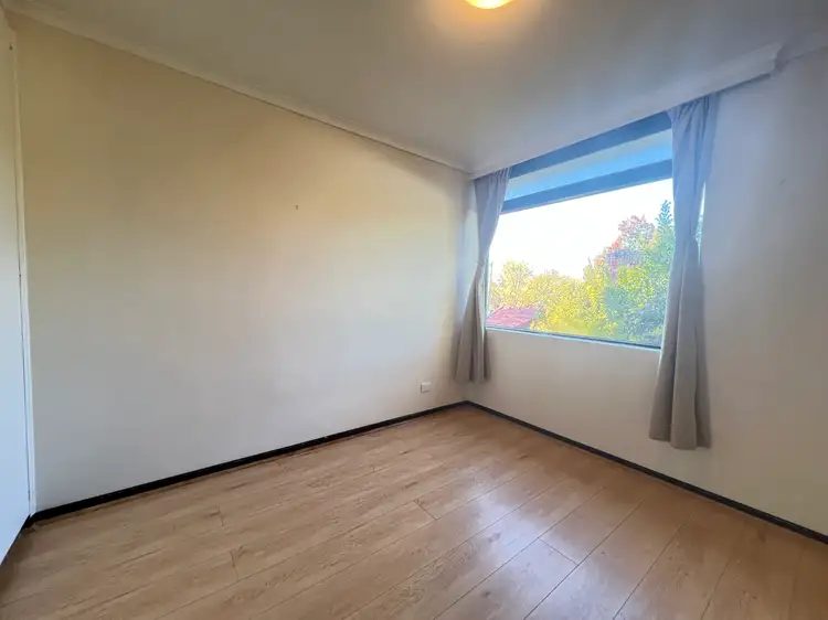 Fourth view of Homely apartment listing, 6/35 Kent Road, Box Hill VIC 3128