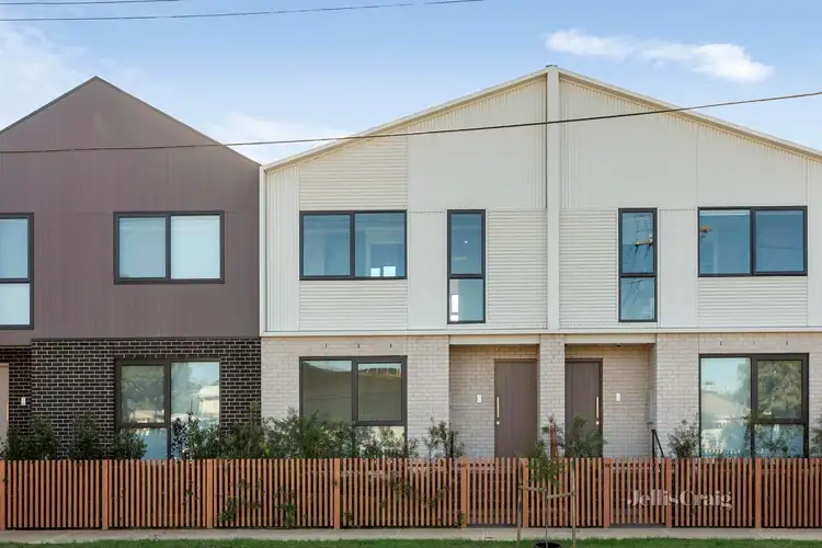 40 Blackshaws Road, South Kingsville VIC 3015