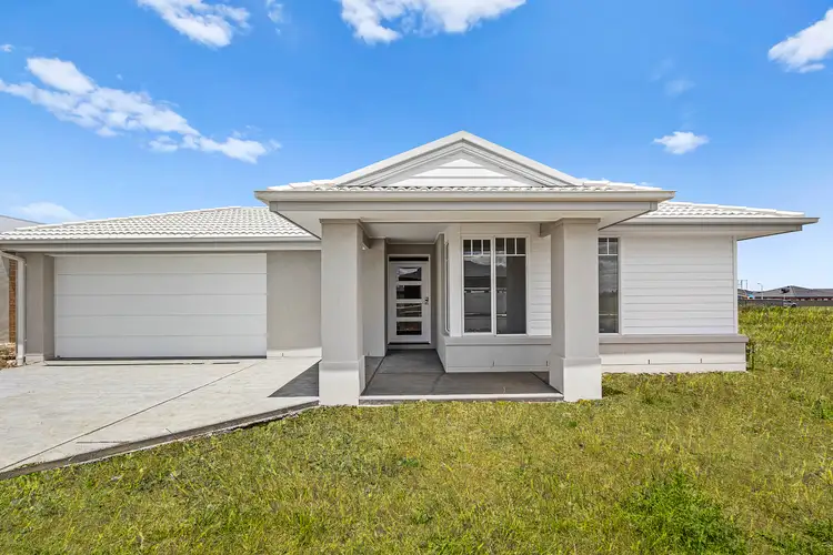 11 Soderstrom Street, Lucas VIC 3350