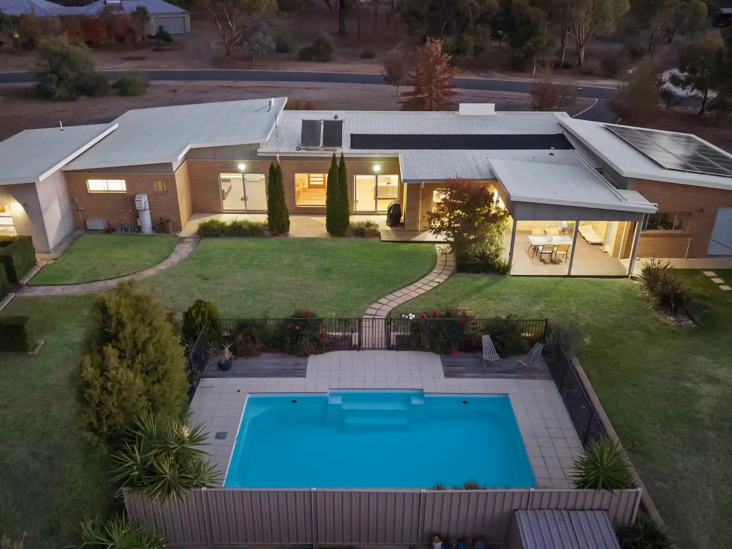 Main view of Homely house listing, 2 Leslie Place, Junortoun VIC 3551