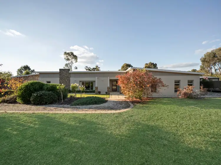 Second view of Homely house listing, 2 Leslie Place, Junortoun VIC 3551