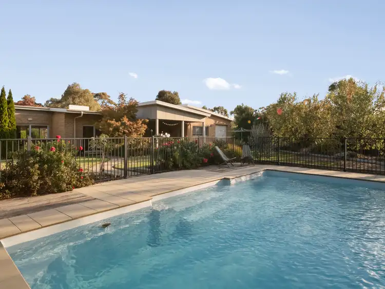 Fourth view of Homely house listing, 2 Leslie Place, Junortoun VIC 3551