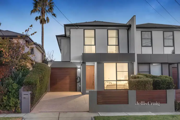 8b Adrian Street, Bentleigh East VIC 3165