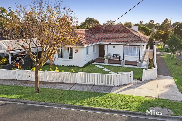 9 Rosedale Grove, Ivanhoe VIC 3079