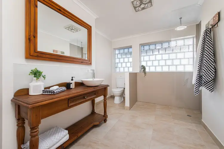 Fifth view of Homely townhouse listing, 1/755-757 Waverley Road, Glen Waverley VIC 3150