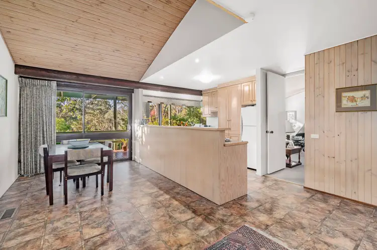 Fifth view of Homely house listing, 6 Kiloran Court, Templestowe VIC 3106