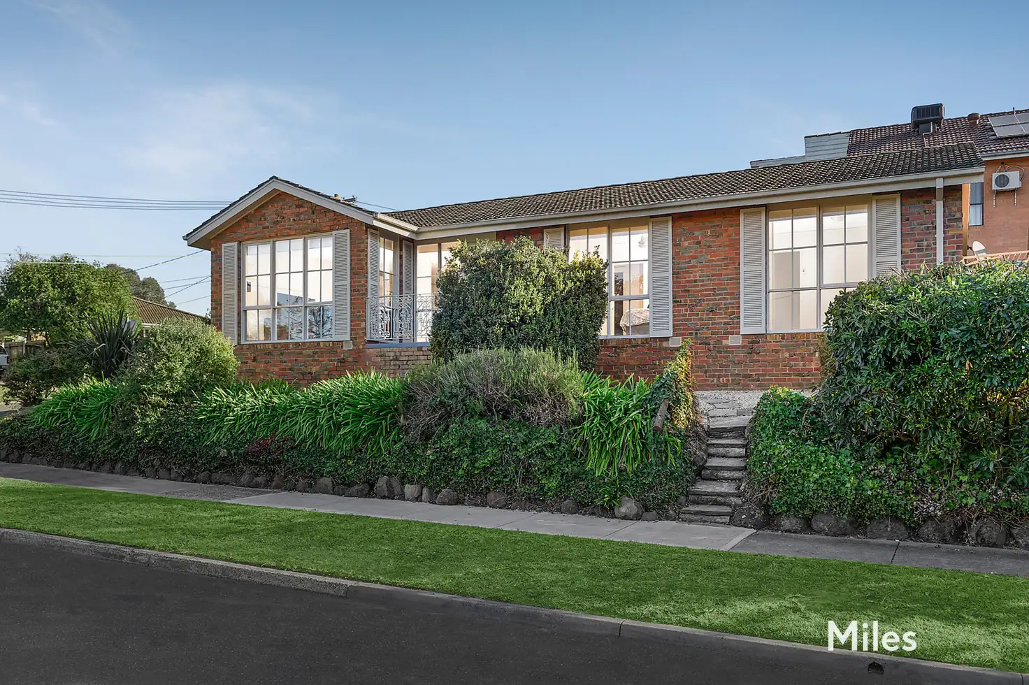 Main view of Homely house listing, 2 Yilleen Close, Yallambie VIC 3085