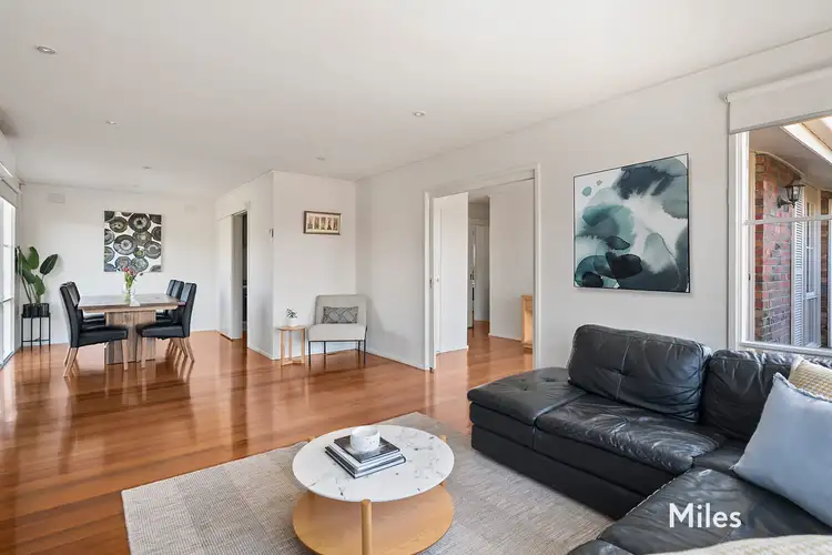 Third view of Homely house listing, 2 Yilleen Close, Yallambie VIC 3085