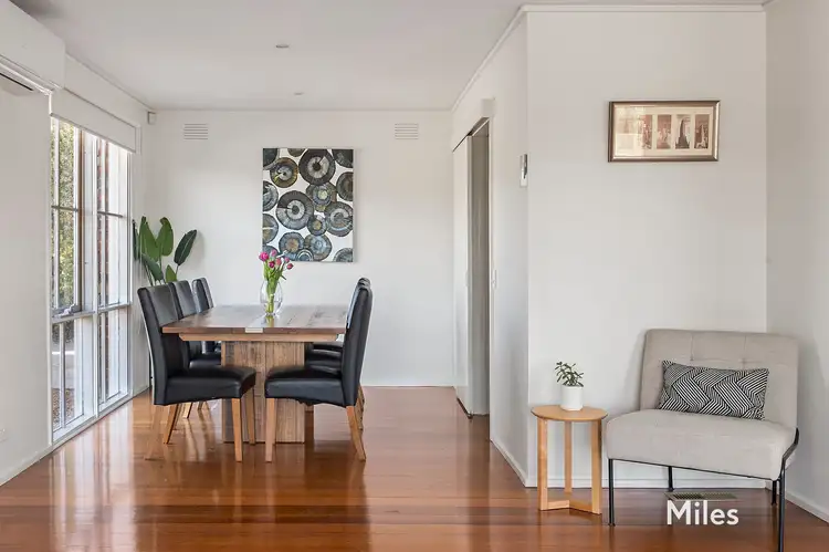 Fifth view of Homely house listing, 2 Yilleen Close, Yallambie VIC 3085