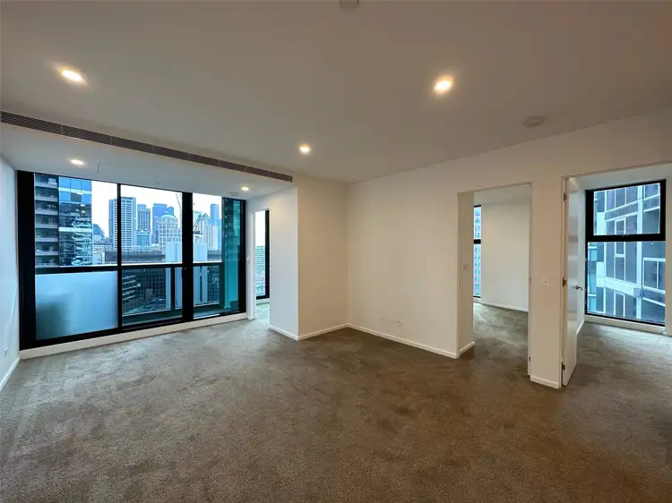 2010/81 City Road, Southbank VIC 3006