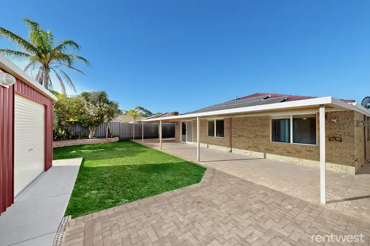 11 Bonnydoon Court, Cooloongup WA 6168