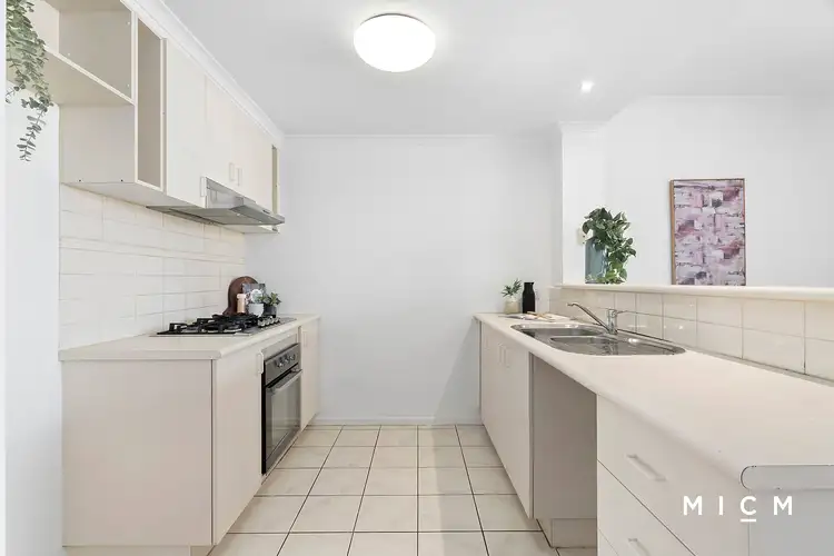 Fourth view of Homely apartment listing, 6/5 Bedford Street, North Melbourne VIC 3051