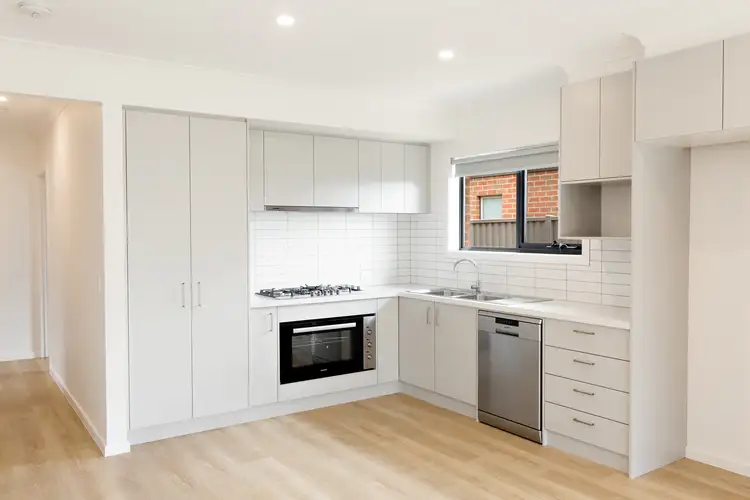 Second view of Homely house listing, 5 Belfast Road, Alfredton VIC 3350