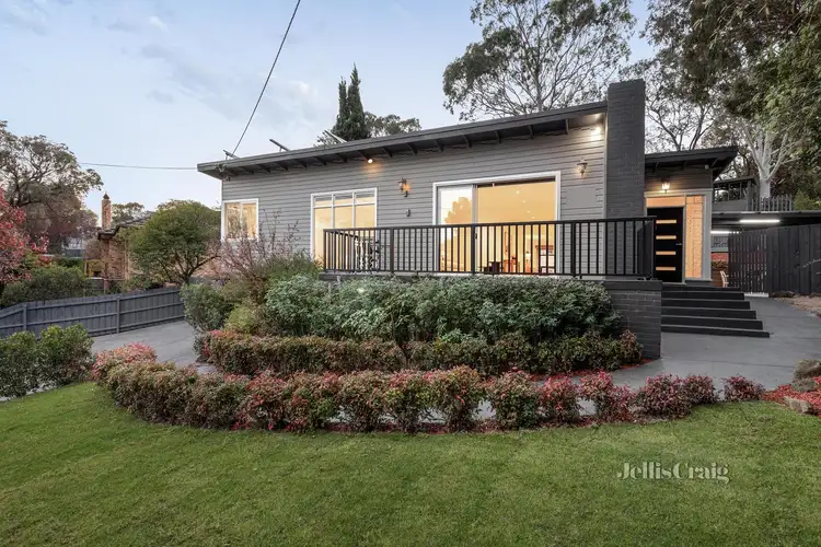 31 Mountain View Road, Montmorency VIC 3094