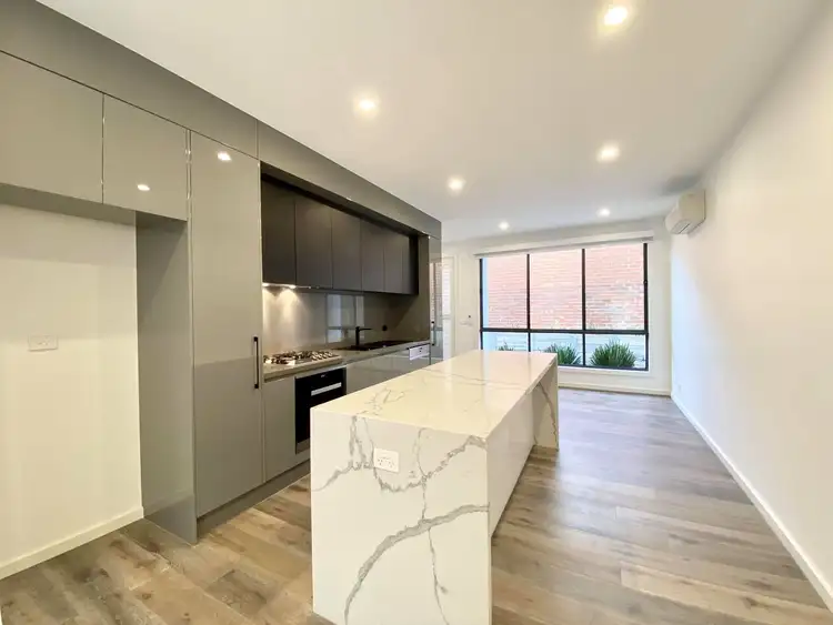 Fourth view of Homely townhouse listing, 6/10 Cromwell Street, Caulfield North VIC 3161