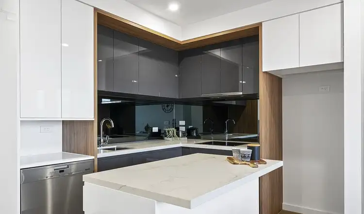 301/59-63 Warrigal Road, Hughesdale VIC 3166
