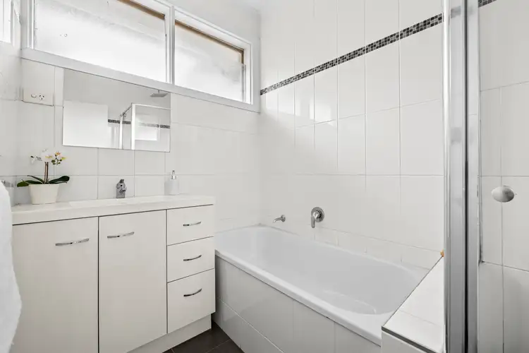 Sixth view of Homely villa listing, 3/35 Chadstone Road, Malvern East VIC 3145