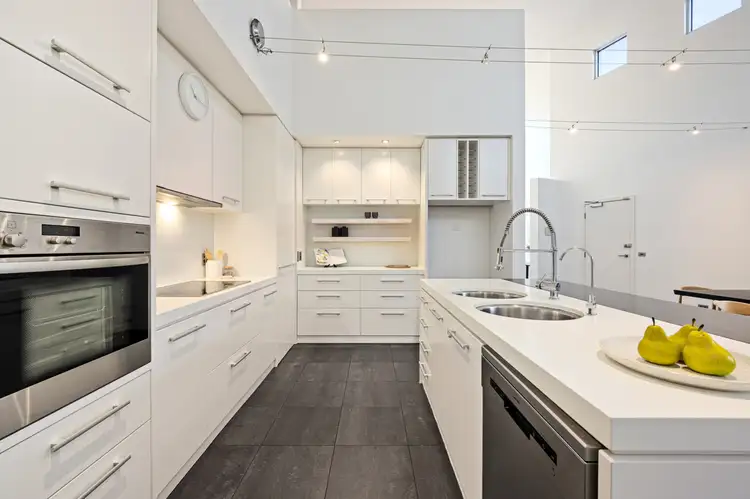Fourth view of Homely house listing, 3 Broderick Court, Canadian VIC 3350