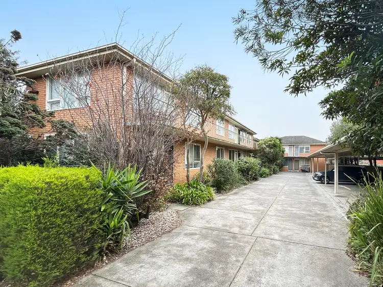 Main view of Homely unit listing, 14/9 Waratah Avenue, Glen Huntly VIC 3163