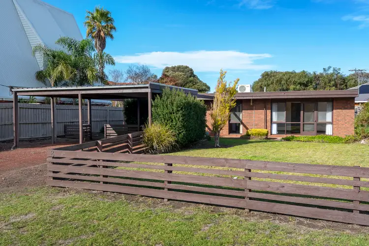 8 Ethel Ct, Point Lonsdale VIC 3225