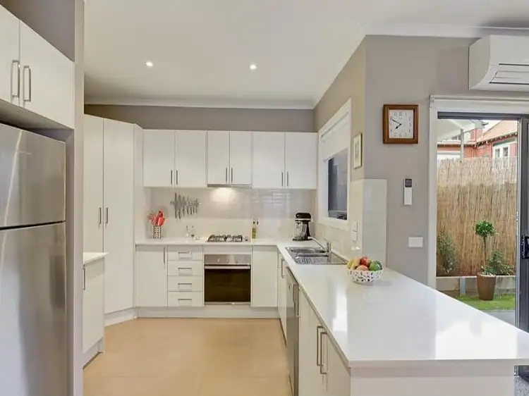 Second view of Homely house listing, 2/24 Lower Plenty Road, Rosanna VIC 3084