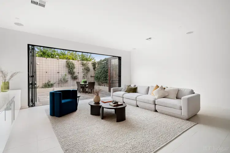 Fifth view of Homely house listing, 8 Springfield Avenue, Toorak VIC 3142