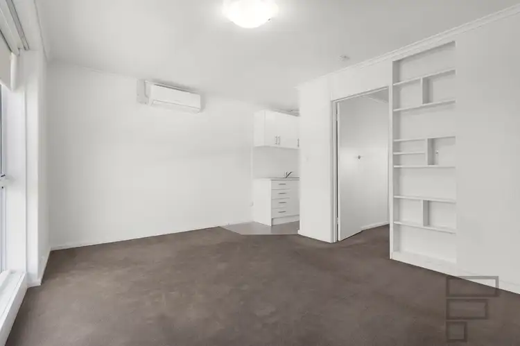 Fourth view of Homely apartment listing, 6/184 Sycamore Street, Caulfield South VIC 3162