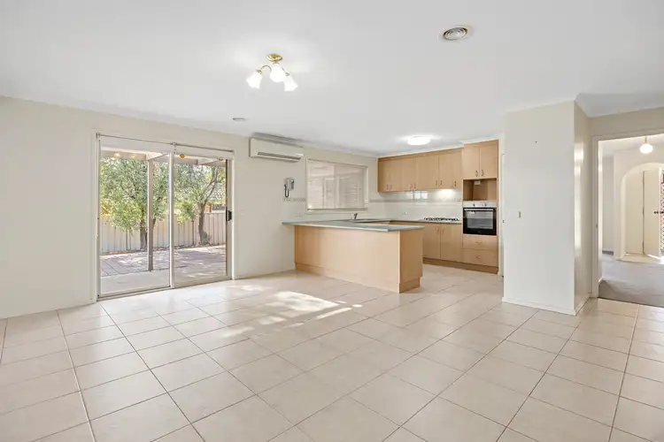 Fifth view of Homely house listing, 16 Adelle Ct, Strathdale VIC 3550