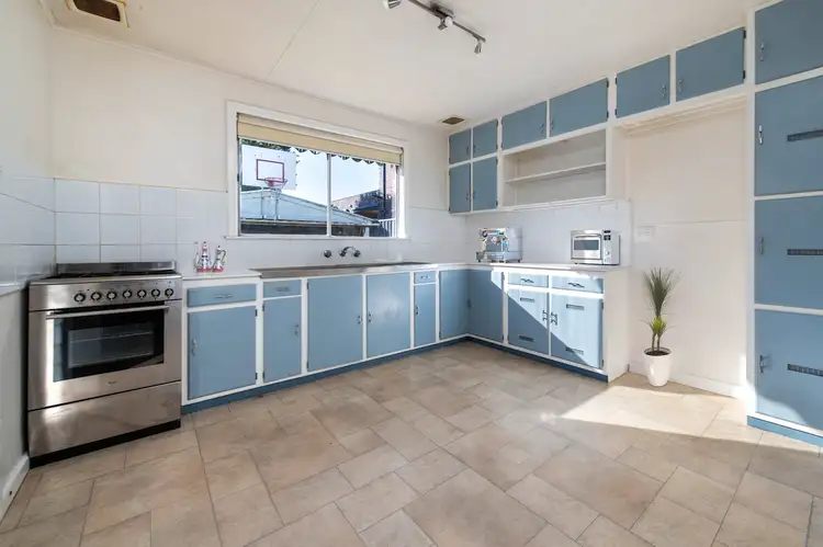 Sixth view of Homely house listing, 10 Packham Street, Box Hill North VIC 3129