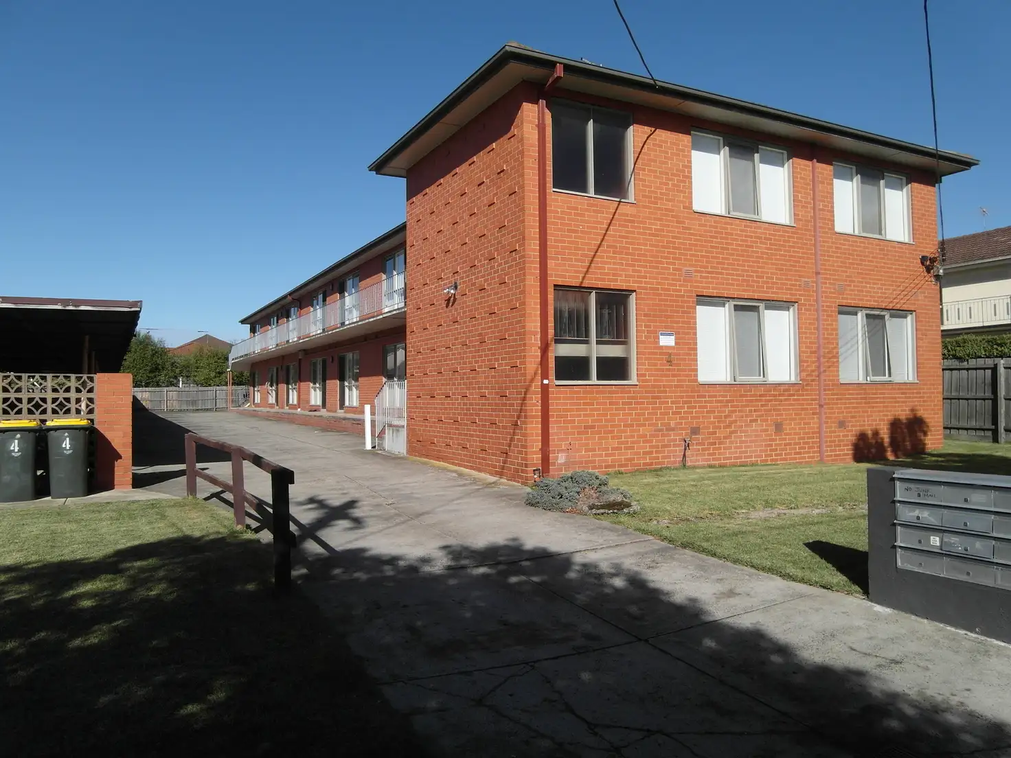 Main view of Homely unit listing, 16/4 Rosedale Avenue, Glen Huntly VIC 3163