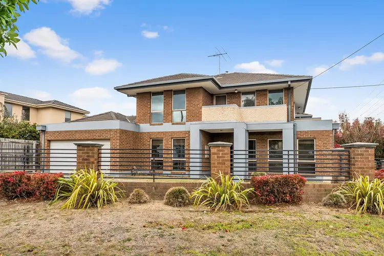 30 Queens Avenue, Doncaster VIC 3108