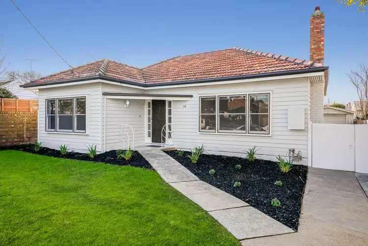 34 Marshall Street, Newtown VIC 3220