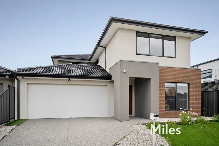 21 Distinction Avenue, Craigieburn VIC 3064