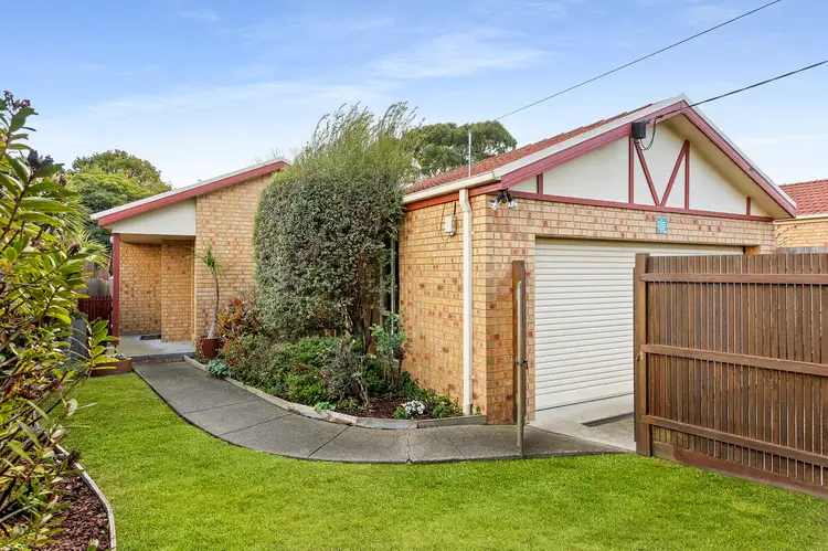 27B Yewers Avenue, Mount Eliza VIC 3930