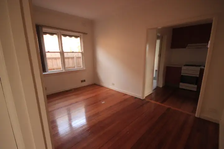 Fifth view of Homely house listing, 8 Beddoe Avenue, Bentleigh East VIC 3165