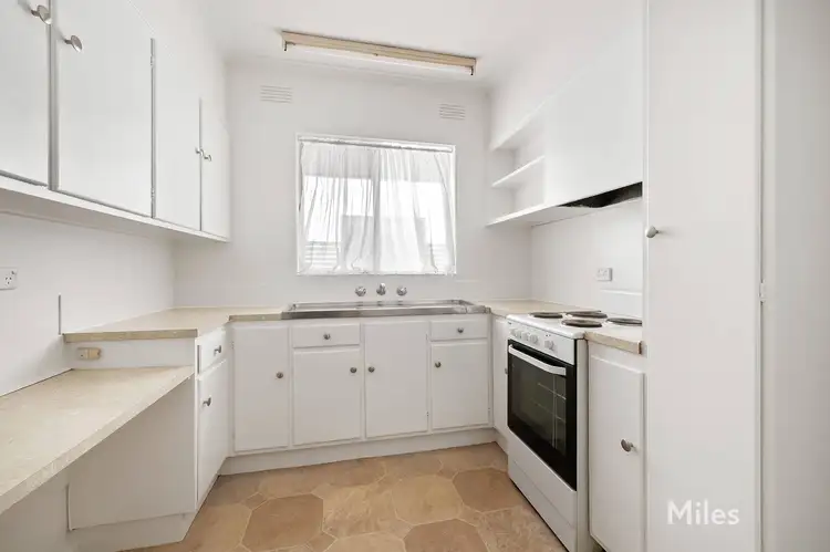 Third view of Homely apartment listing, 8/1054 Heidelberg Road, Ivanhoe VIC 3079