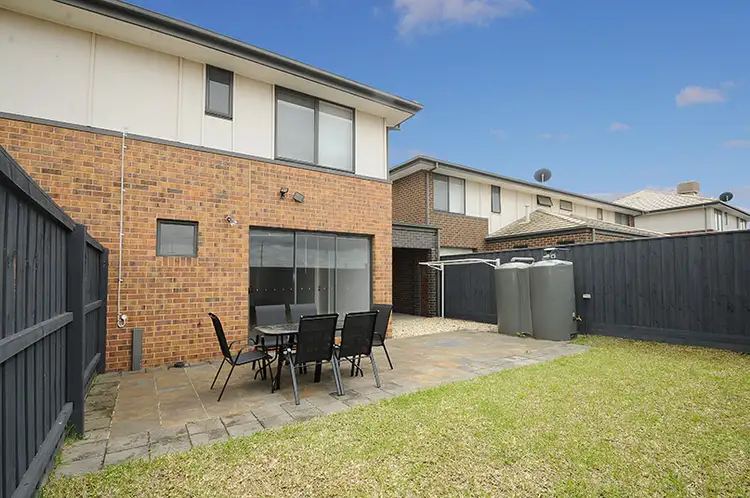 Fifth view of Homely townhouse listing, 9 Molesworth Drive, Mulgrave VIC 3170
