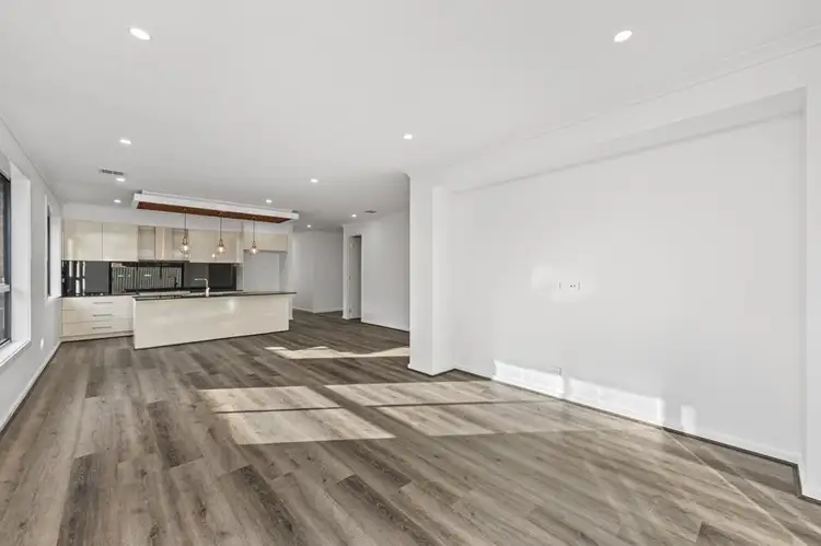 Fifth view of Homely house listing, 7 Heathcote Drive, Lucas VIC 3350